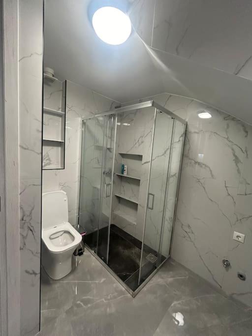 Luxury Apt 5Min To Metro Nikaia Πειραιάς Εξωτερικό φωτογραφία